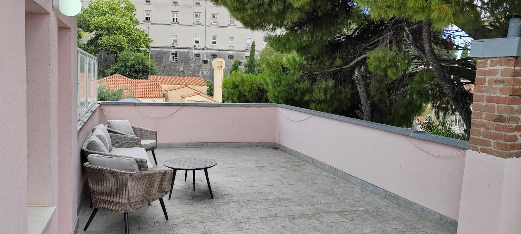 Apartment Sanja&Sunce Split Exterior photo